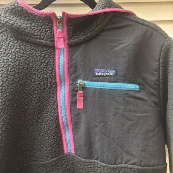 Men's Patagonia Retro Pile Pullover With Hood - Picture 4 of 9